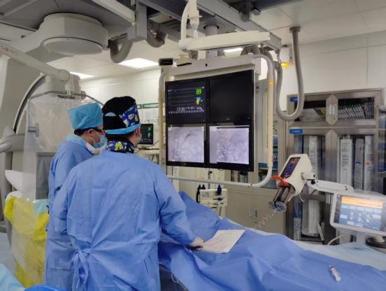 230b5172fa9ca17d0bd990f1d68d3056