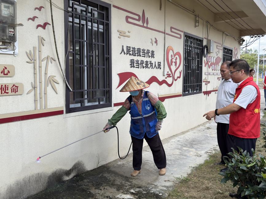 4ac5b535da672374da83aef56eb8ece9