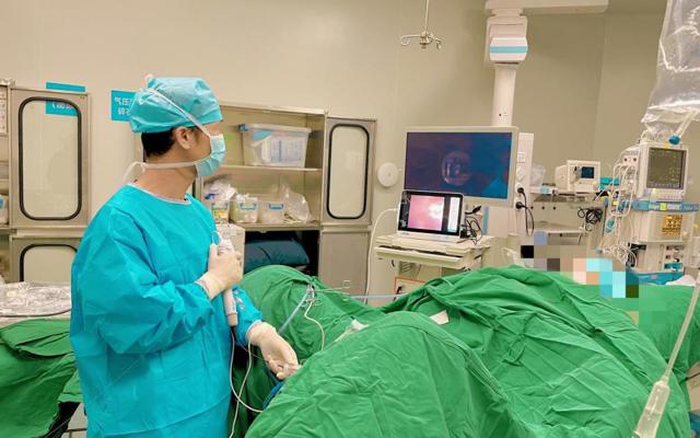 一个孔都不用打就成功取石？佛冈人医无痕清石 助你告别结石困扰