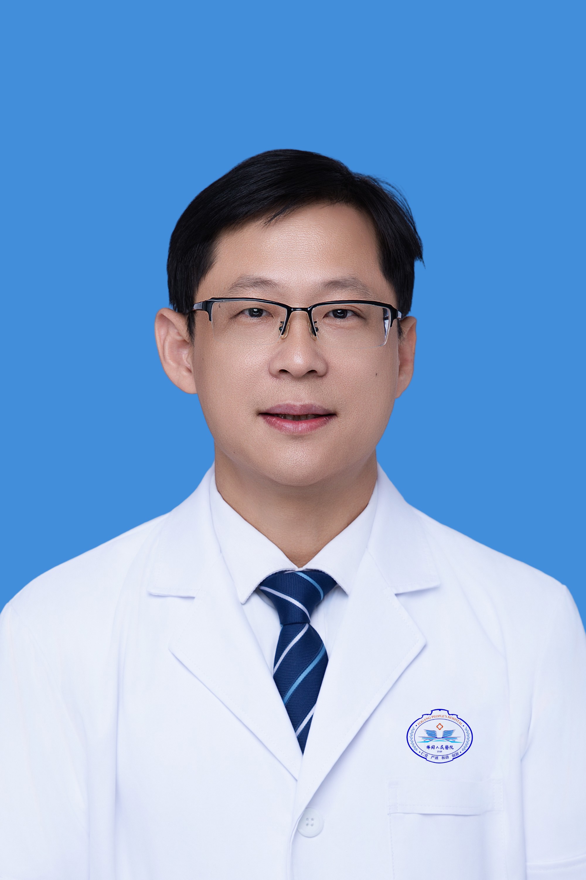 麻醉手术科副主任医师 钟东海