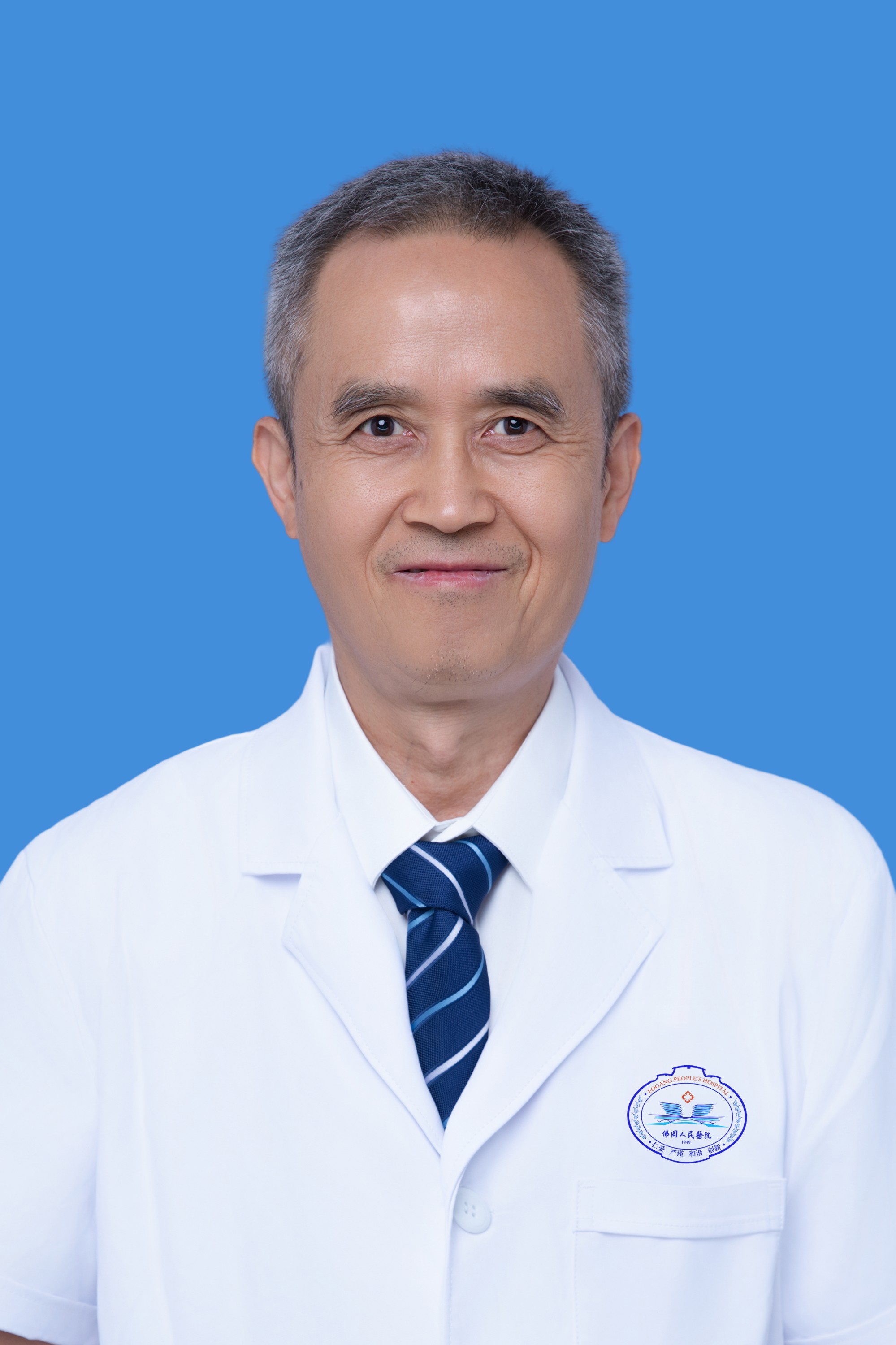 门诊部主任医师 蒋顺成