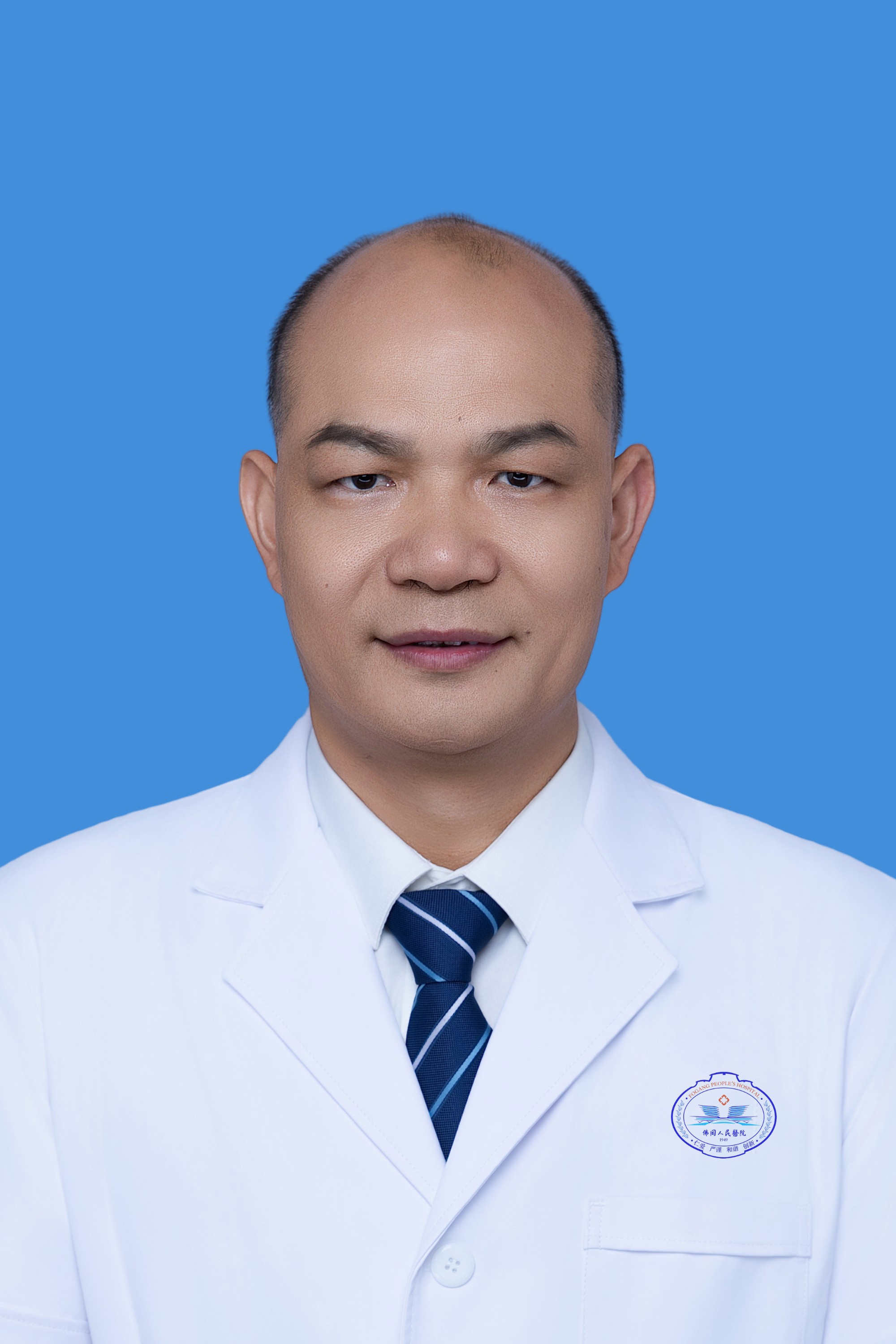 放射科主任、主任医师 赵仕懂