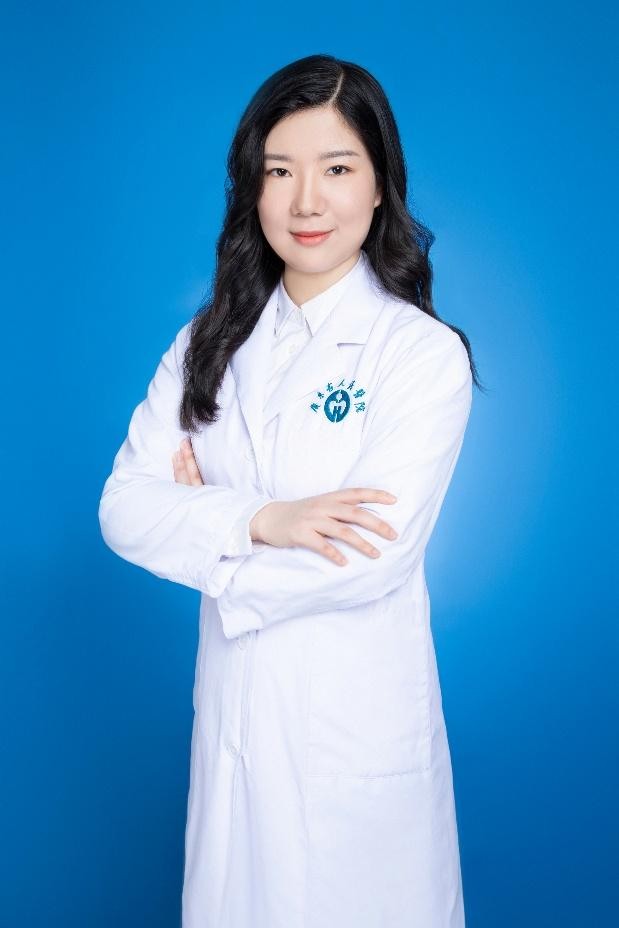 主治医师 黄舒婷
