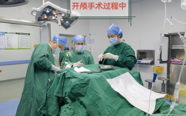 颅脑重创 命悬一线 佛冈人医神经外科助重症颅脑创伤患者重获新生