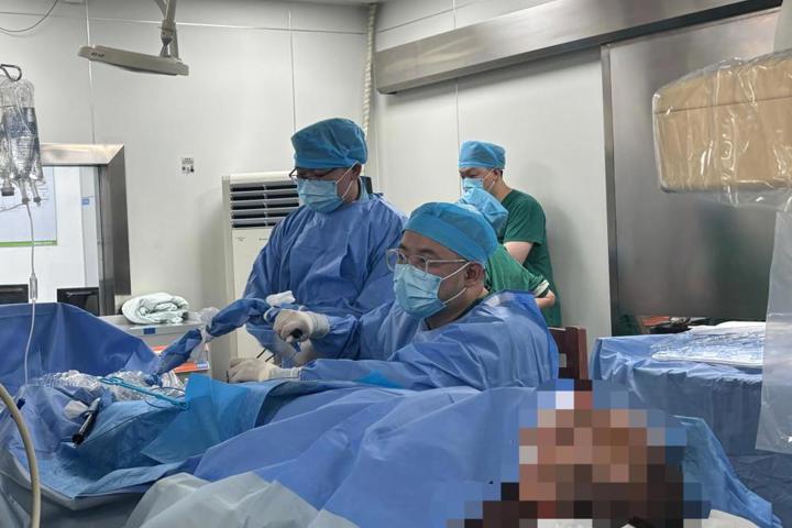 零射线护心新突破！佛冈人医完成清远市首台VARIPULSE房颤脉冲消融零射线手术