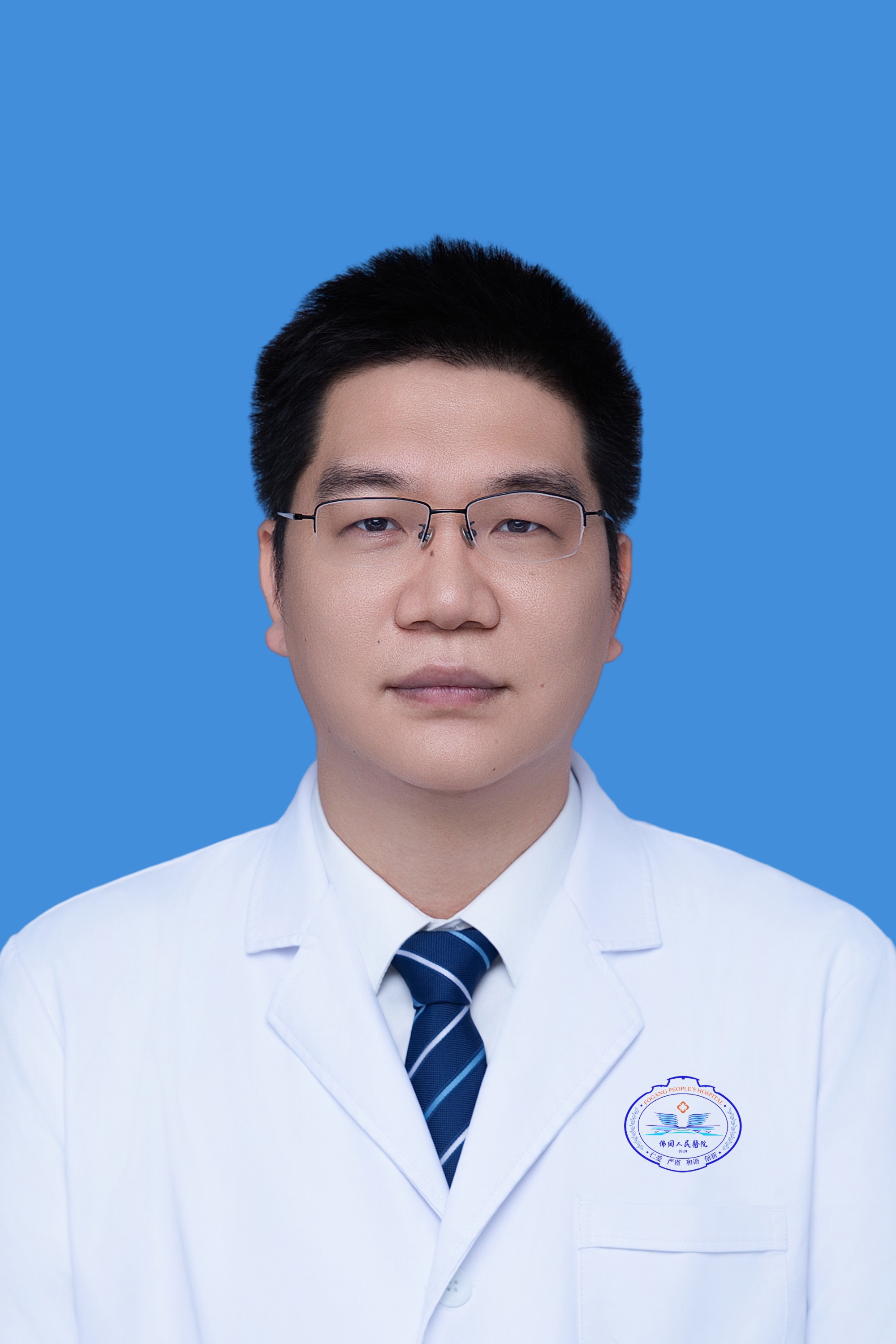 副主任医师 谢连进