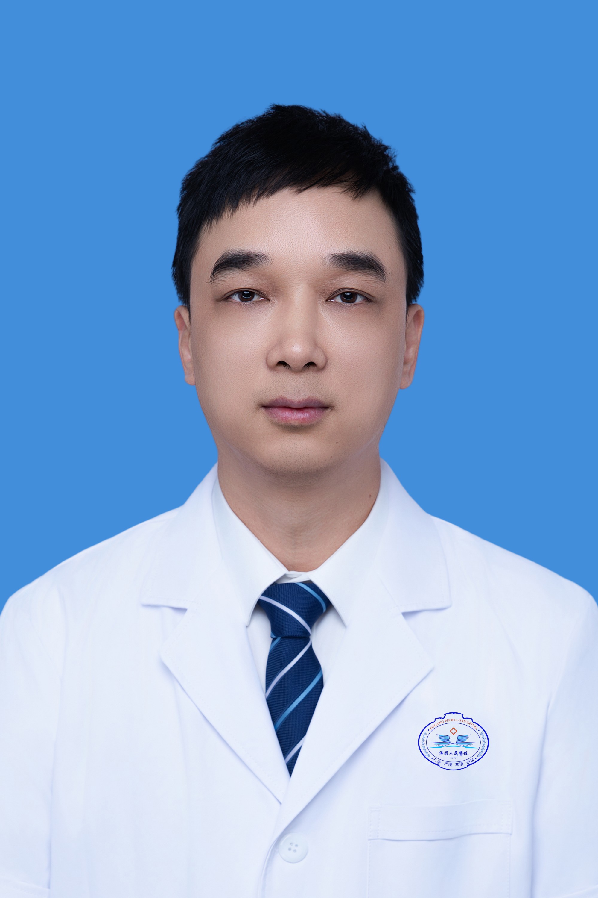 副主任医师 陈雨彬